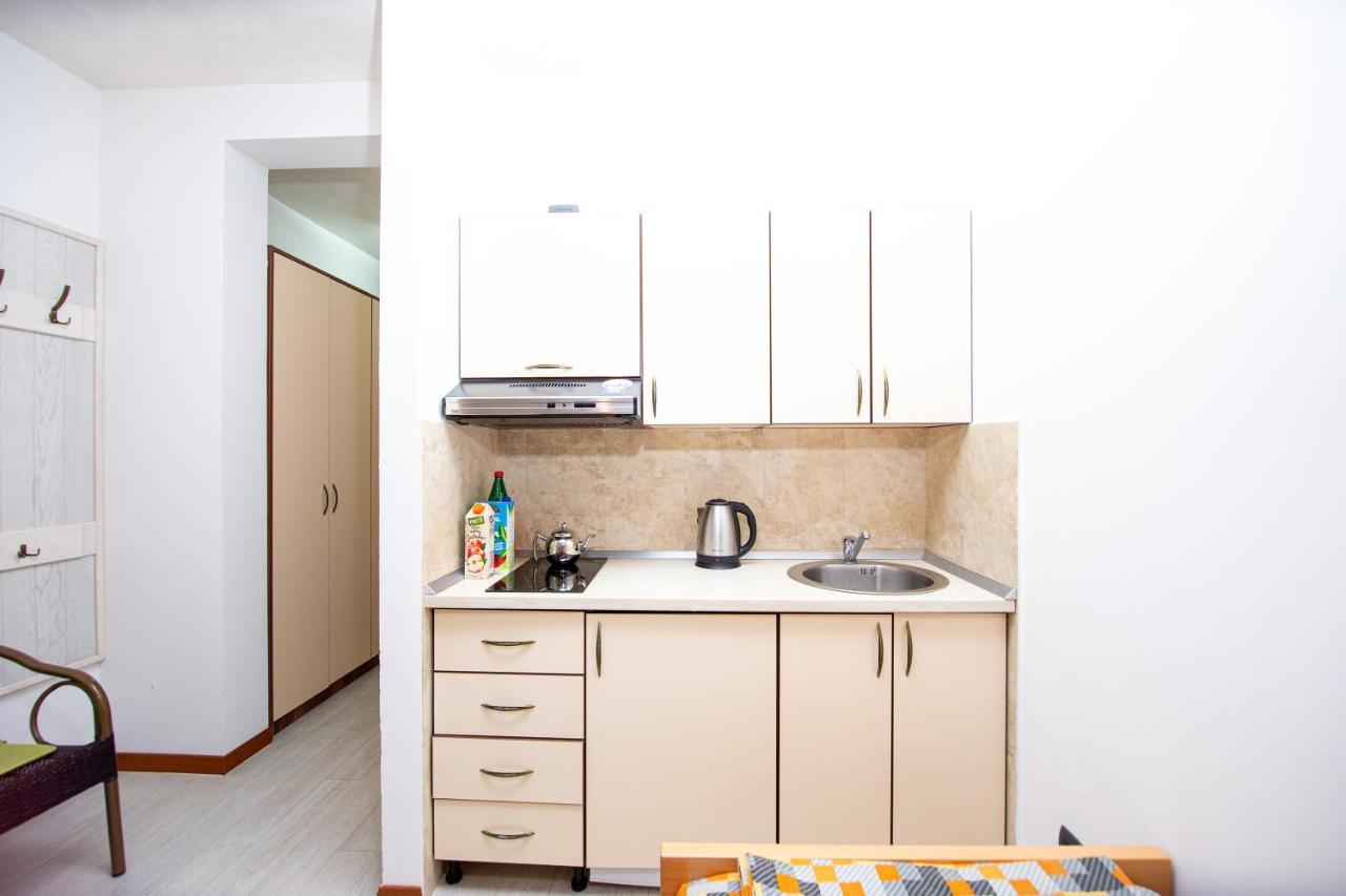 Apartment Studio Premier Rafailovici Ngoại thất bức ảnh